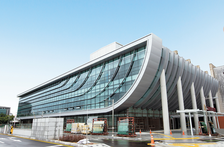 Hyundai E&C establishes a foothold for future medical science